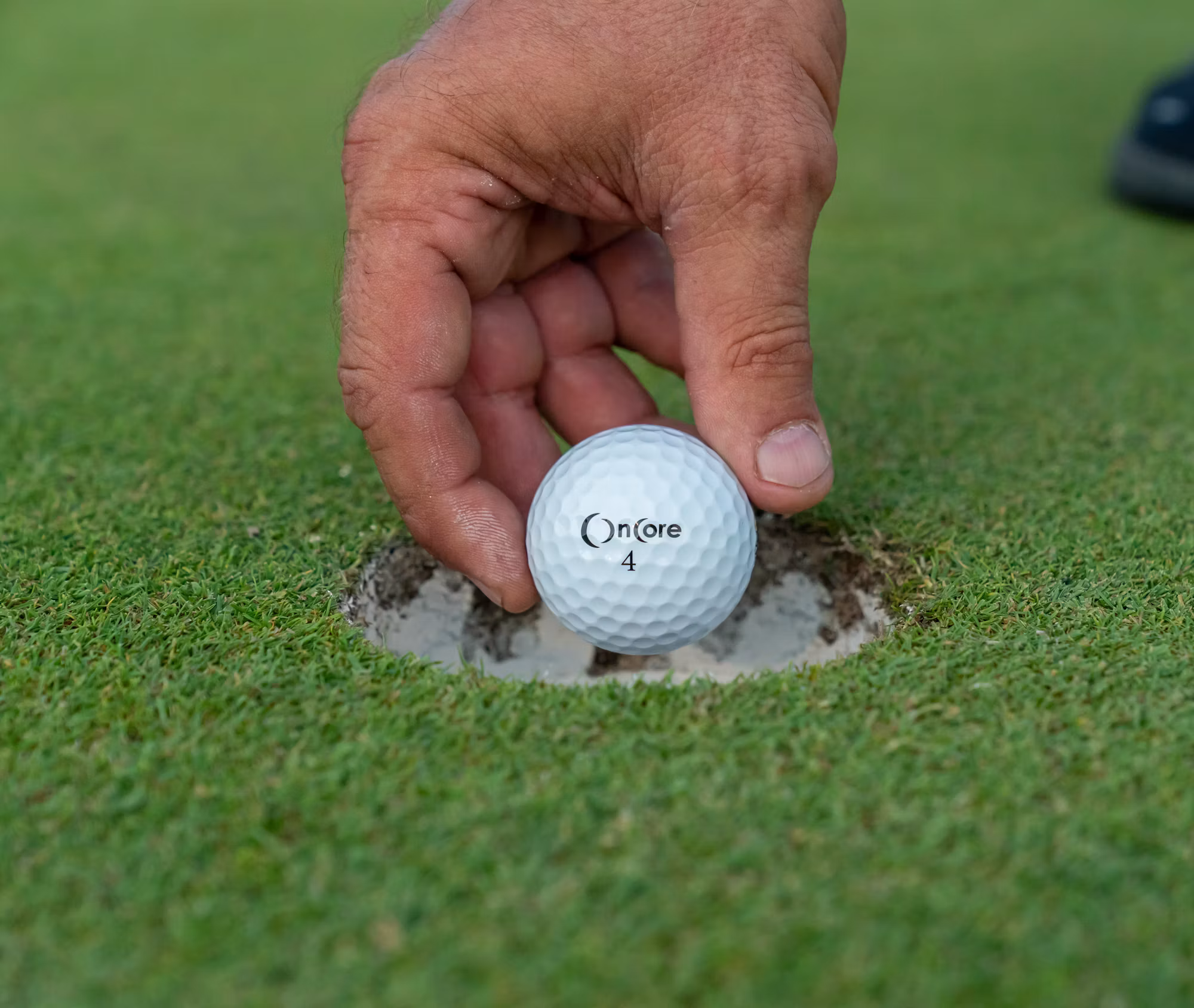 Golf Course Etiquette: A Guide to Being a Considerate Golfer
